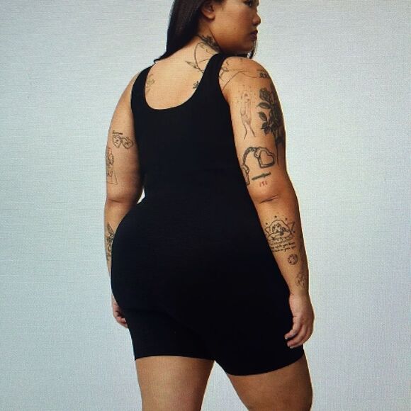 New! Torrid Seamless Ribbed Mid-Thigh Bodysuit Black Square Neck Size 2X NWT - Picture 3 of 14